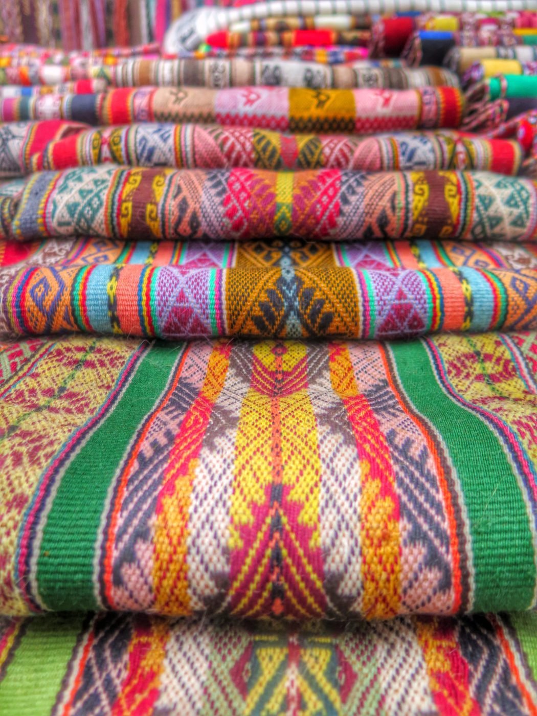 Peruvian textiles - Peru Adventure Tour