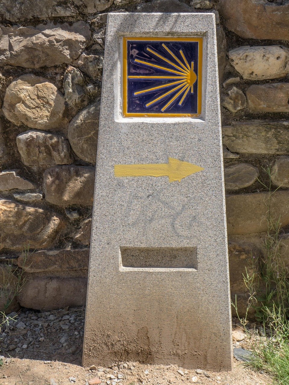 El Camino de Santiago - Hiking Tour Spain