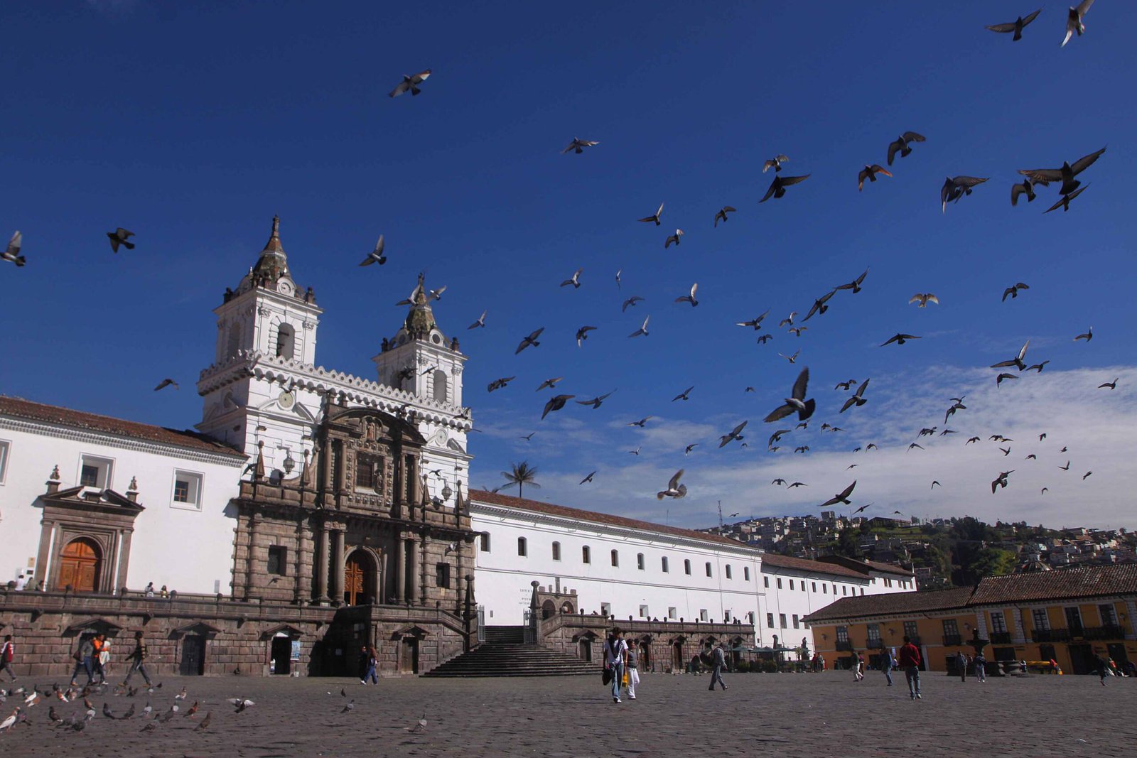 Quito - Ecuador Explorer Adventure