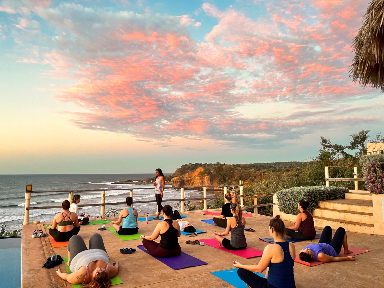 El Salvador Surf & Yoga Retreat - Sunrise Yoga