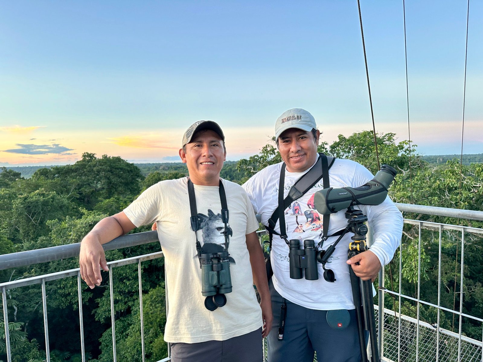 Loca Guides - Peruvian Amazon