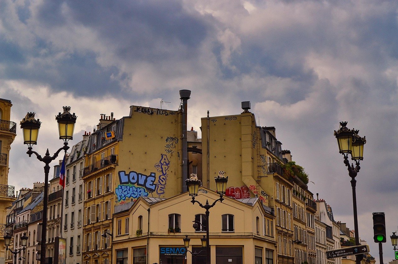 Stephanie McDonald Paris Shopping Adventure