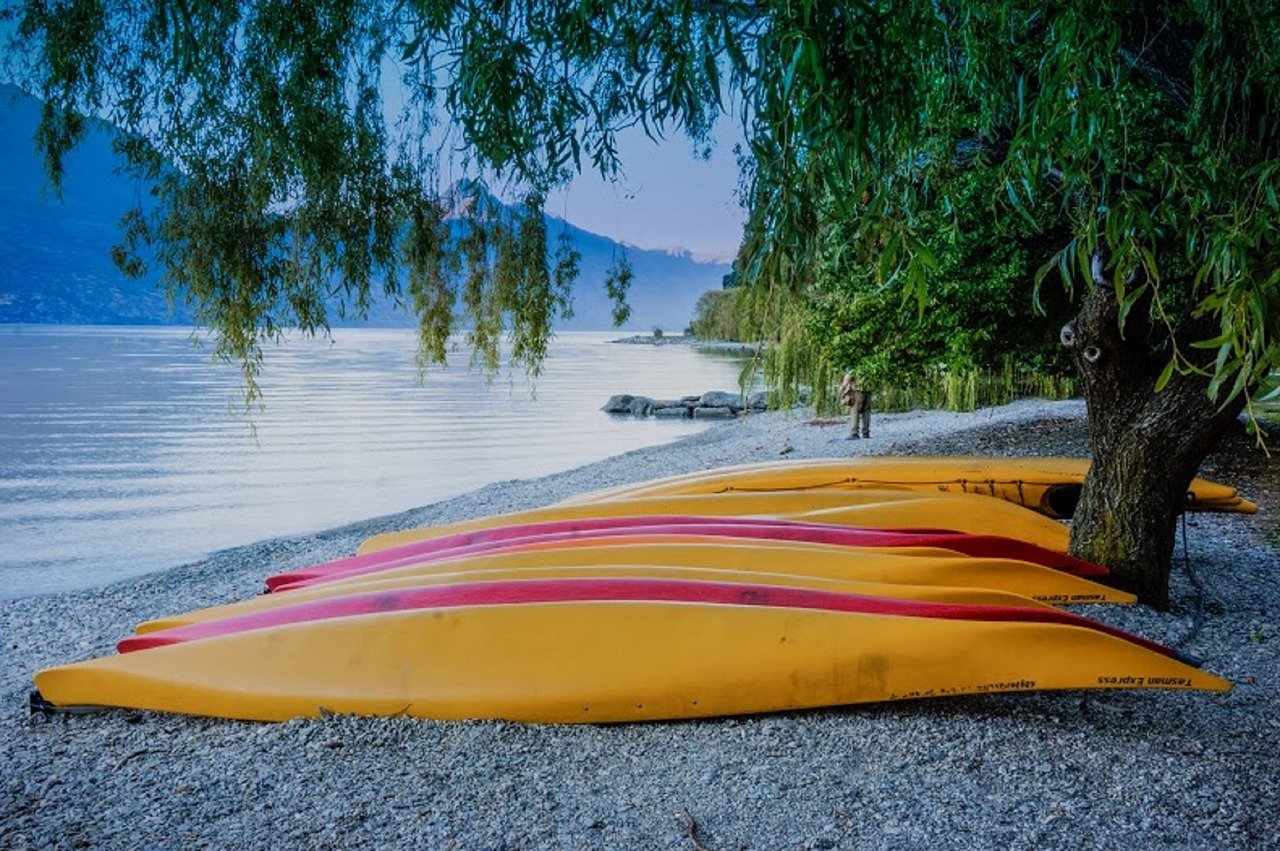 Kayaks - Tour of New Zealand