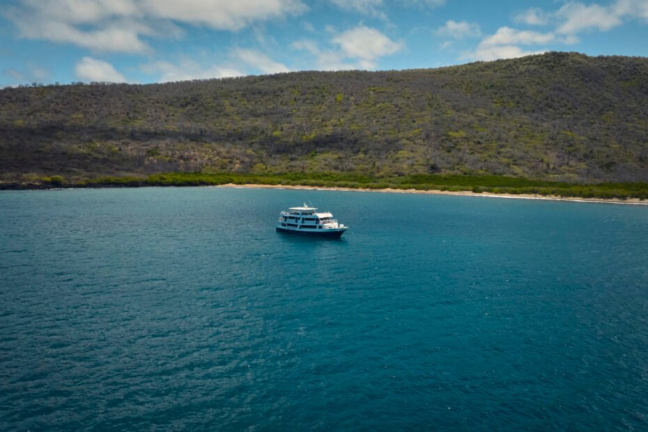 Monserrat Galapagos Cruise - First Class Galapagos Cruise