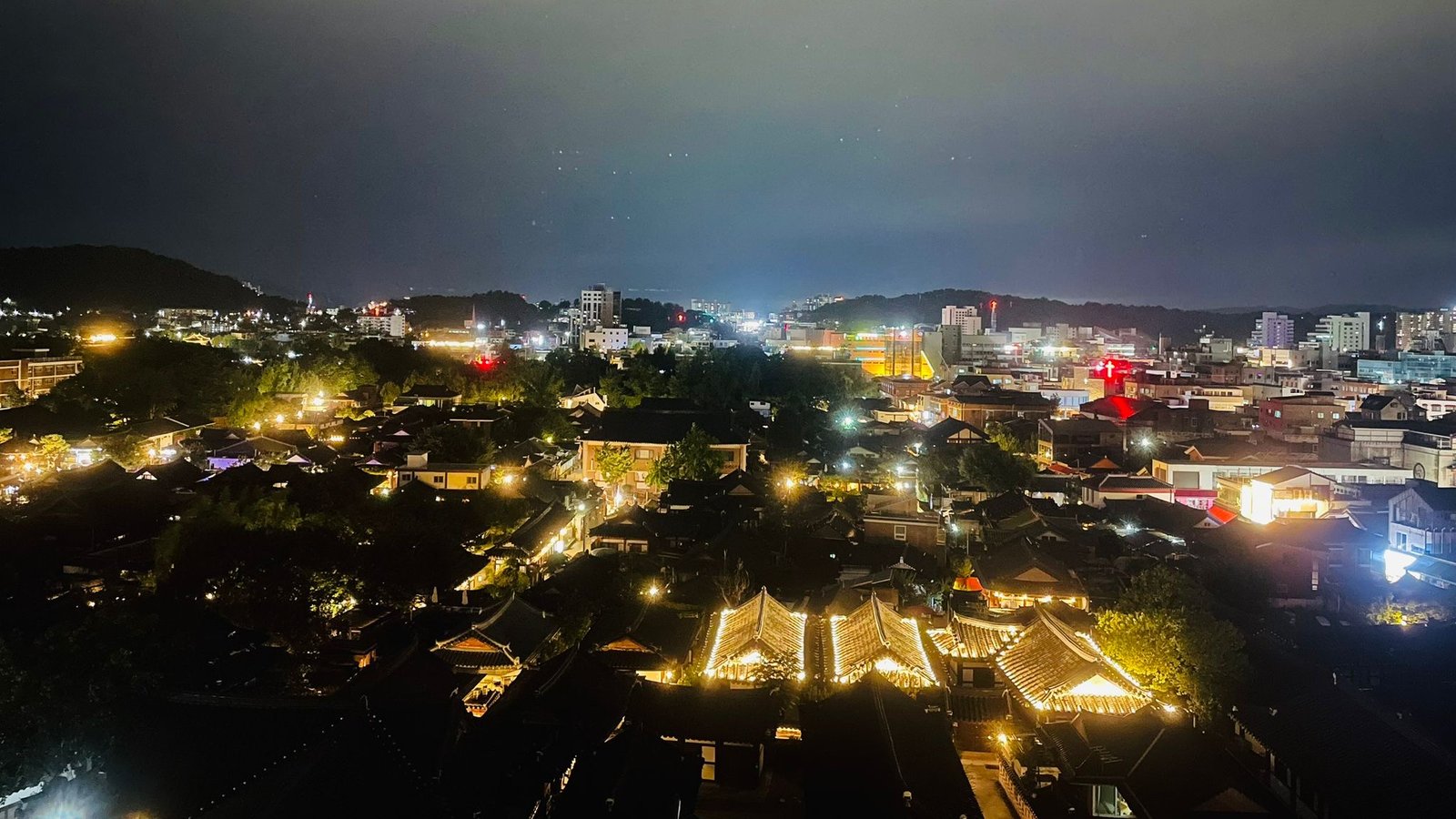 South Korea with Keri & Nicola